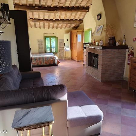 Podere Casone Sant'Adriano エクステリア 写真